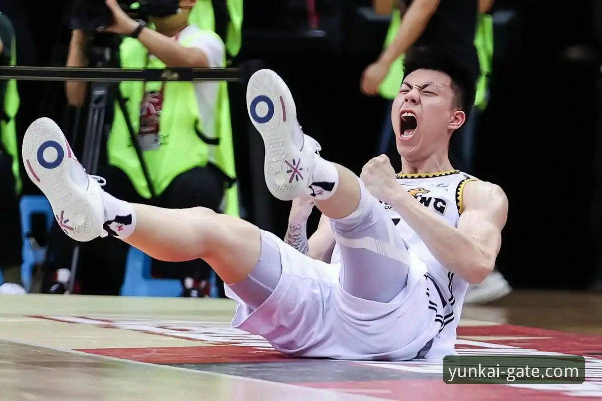 揭秘上海男篮12连胜背后的“数据流”新思维：一次云端的战术复盘